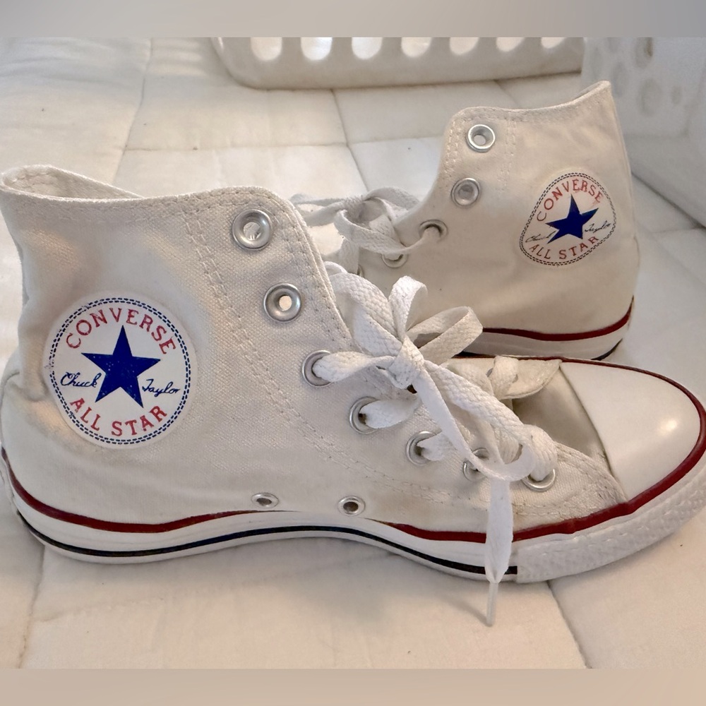 Chuck Taylor Converse